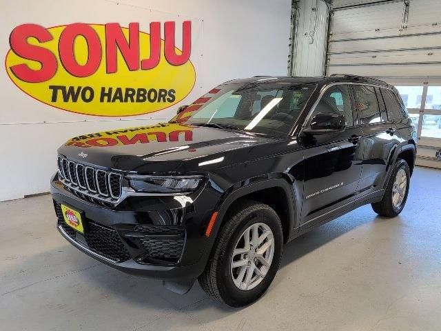 New 2025 Jeep Grand Cherokee Laredo X