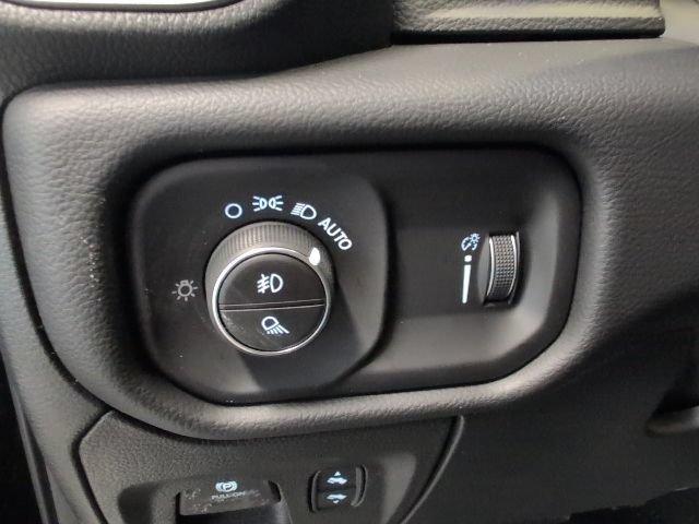 صورة مصغرة 13 لـ 2026 RAM 1500 BIG HORN