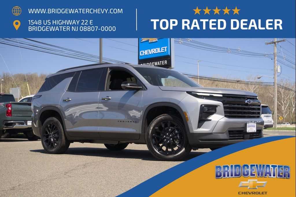New 2026 Chevrolet Traverse LT