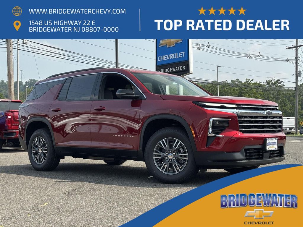 New 2026 Chevrolet Traverse LT