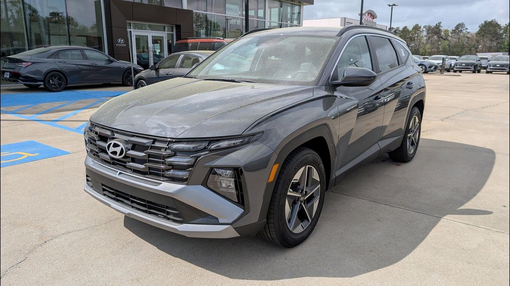 New 2026 Hyundai TUCSON SEL