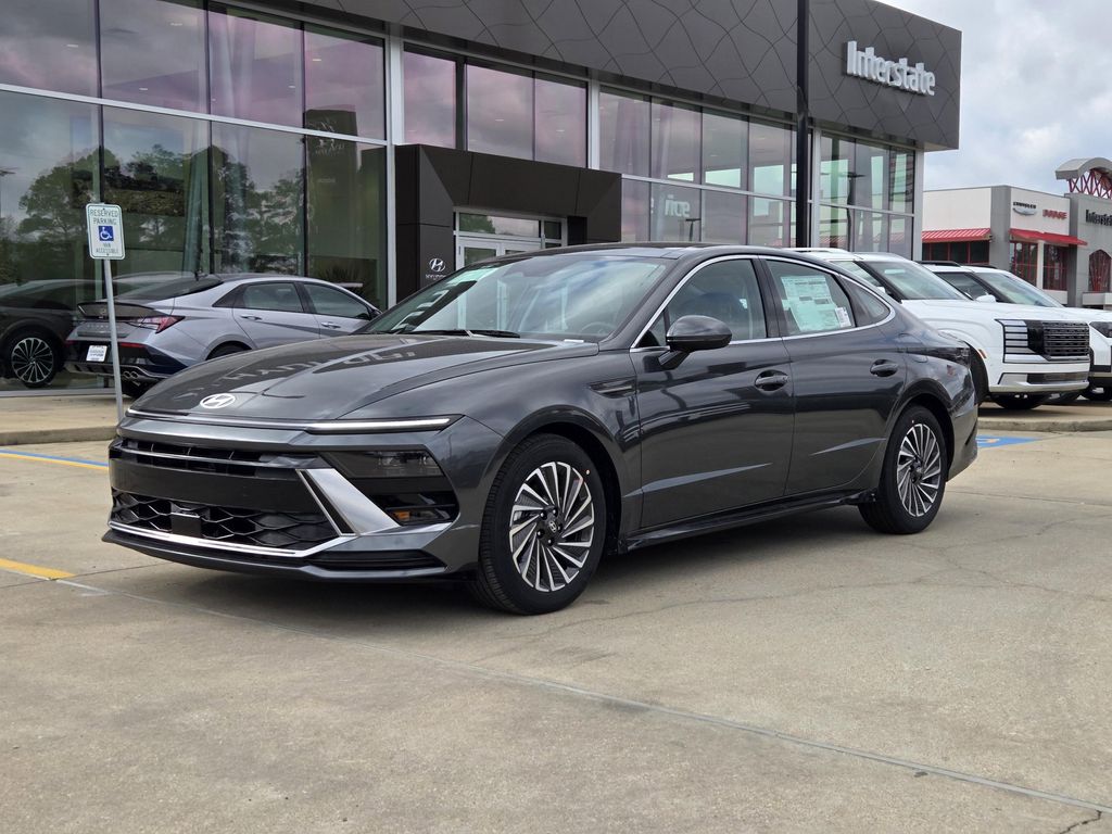 New 2026 Hyundai SONATA Hybrid SE