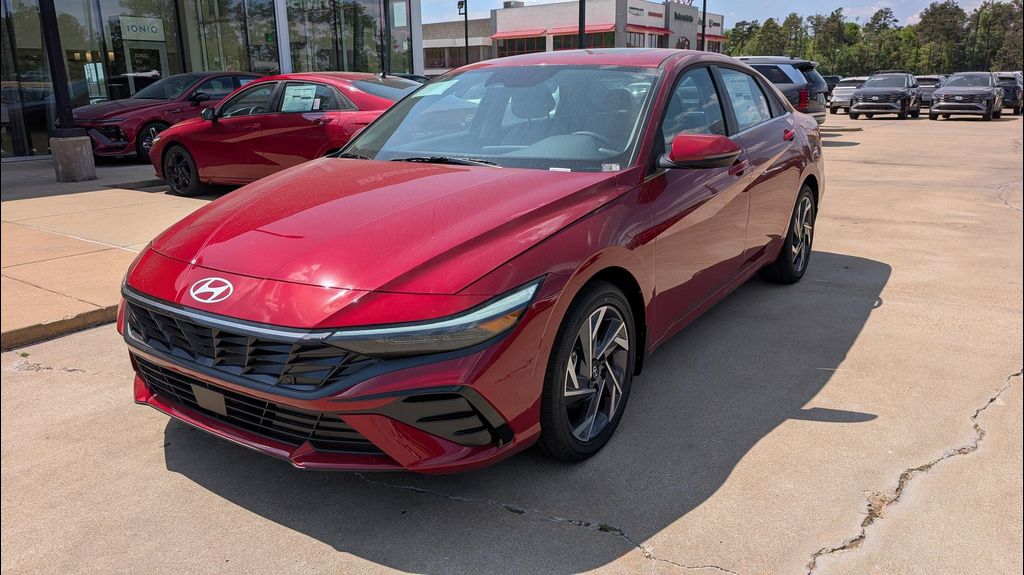 New 2026 Hyundai ELANTRA Limited