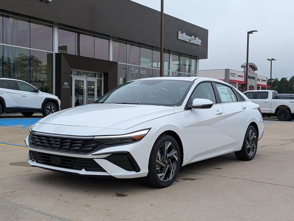 New 2026 Hyundai ELANTRA Limited