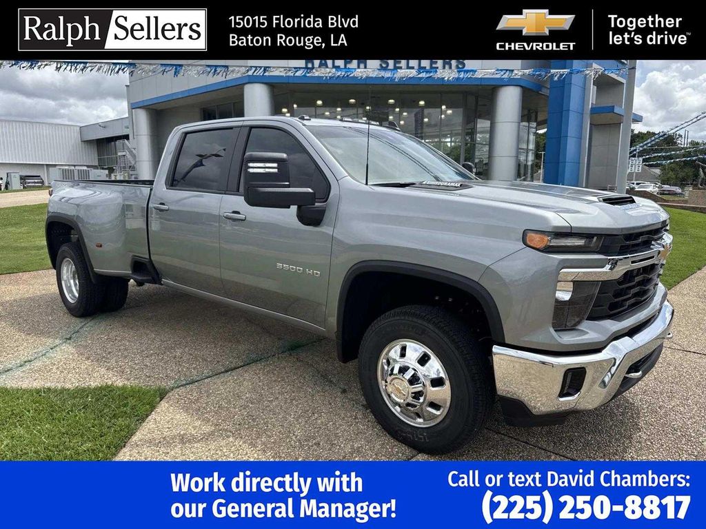 New 2026 Chevrolet Silverado 3500 LT