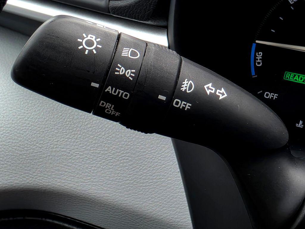 صورة مصغرة 40 لـ 2026 Toyota SIENNA XLE