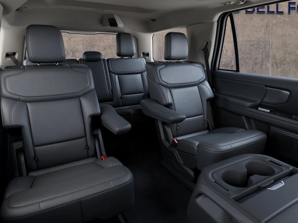 صورة مصغرة 11 لـ 2027 FORD EXPEDITION ACTIVE