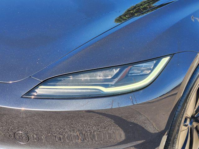 TESLA MODEL 3 BASE - 9