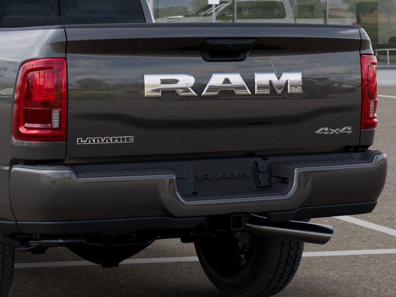 2026 RAM 2500 LARAMIE CREW CAB 4X4 6'4' BOX — миниатюра 13