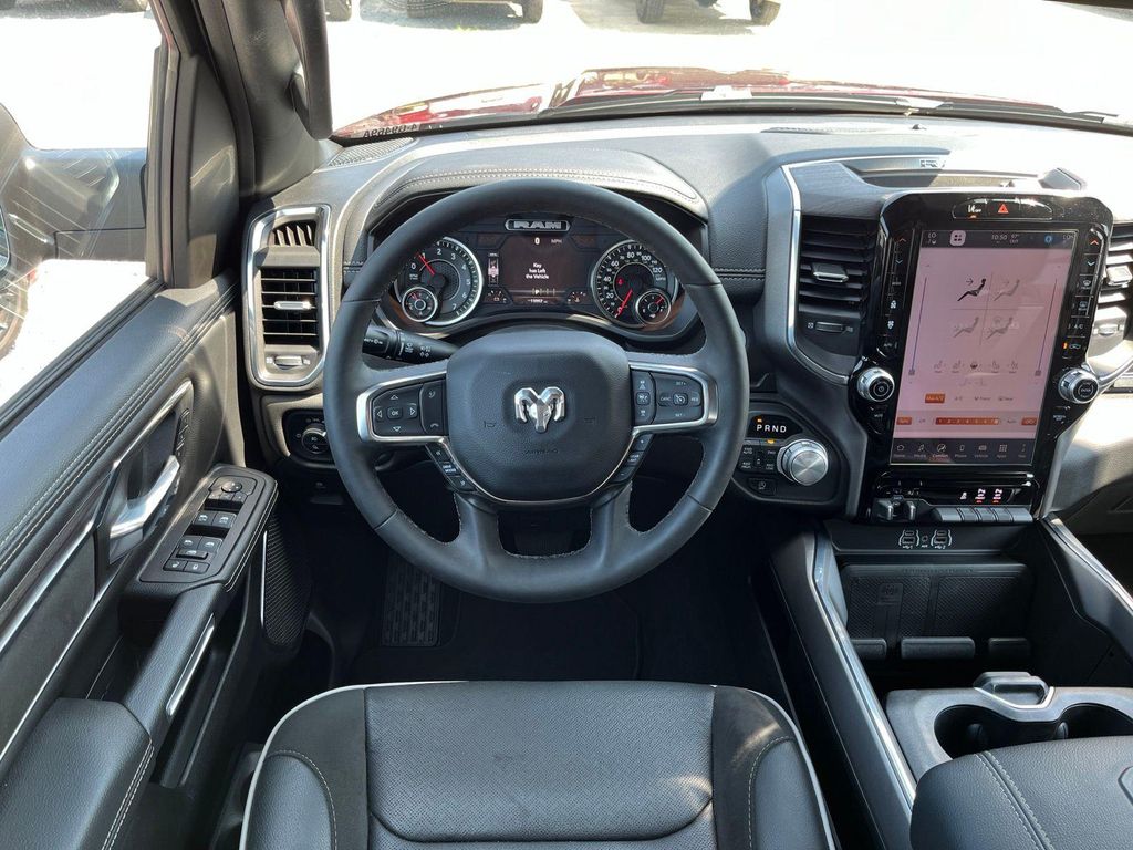 صورة مصغرة 11 لـ 2025 RAM 1500 LARAMIE