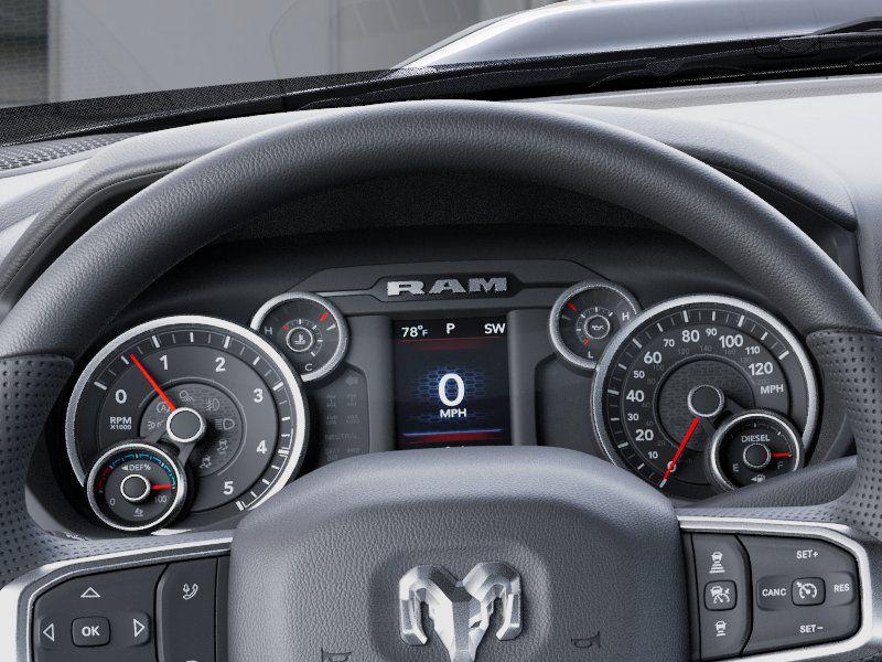 صورة مصغرة 17 لـ 2026 RAM 2500 BLACK EXPRESS CREW CAB 4X4 6'4' BOX