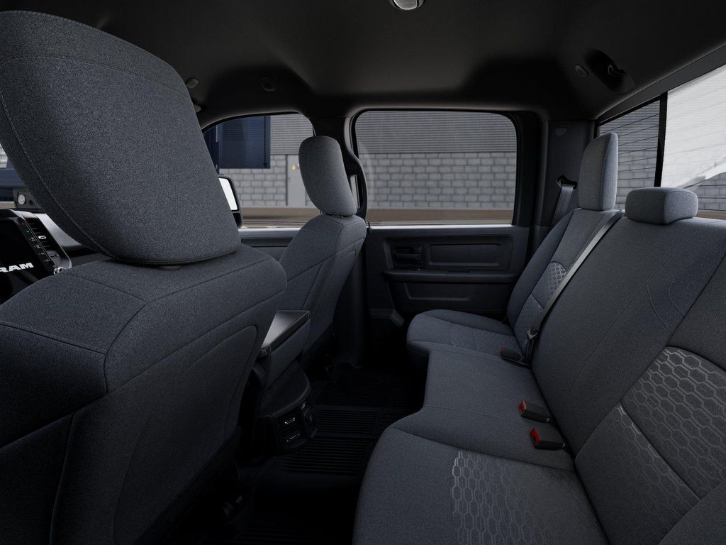 2026 RAM 2500 TRADESMAN CREW CAB 4X4 6'4' BOX — миниатюра 23