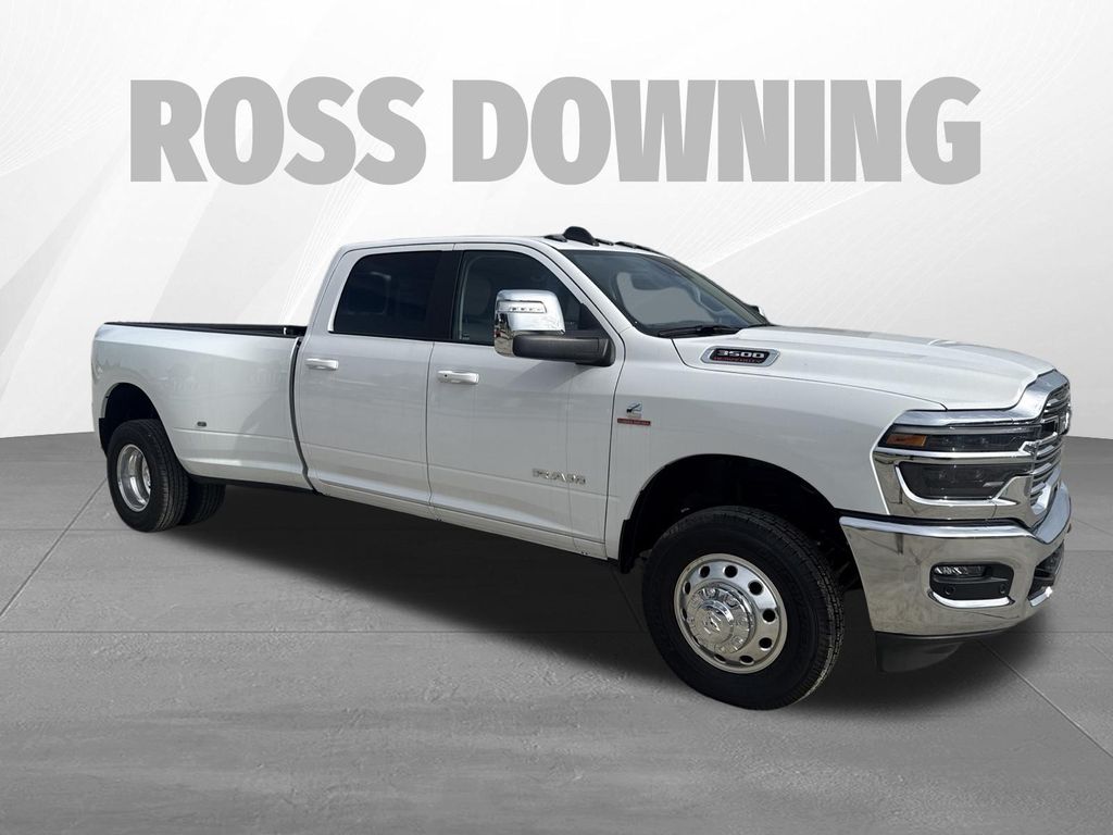 صورة 8 لـ 2025 RAM 3500 LARAMIE CREW CAB 4X4 8' BOX
