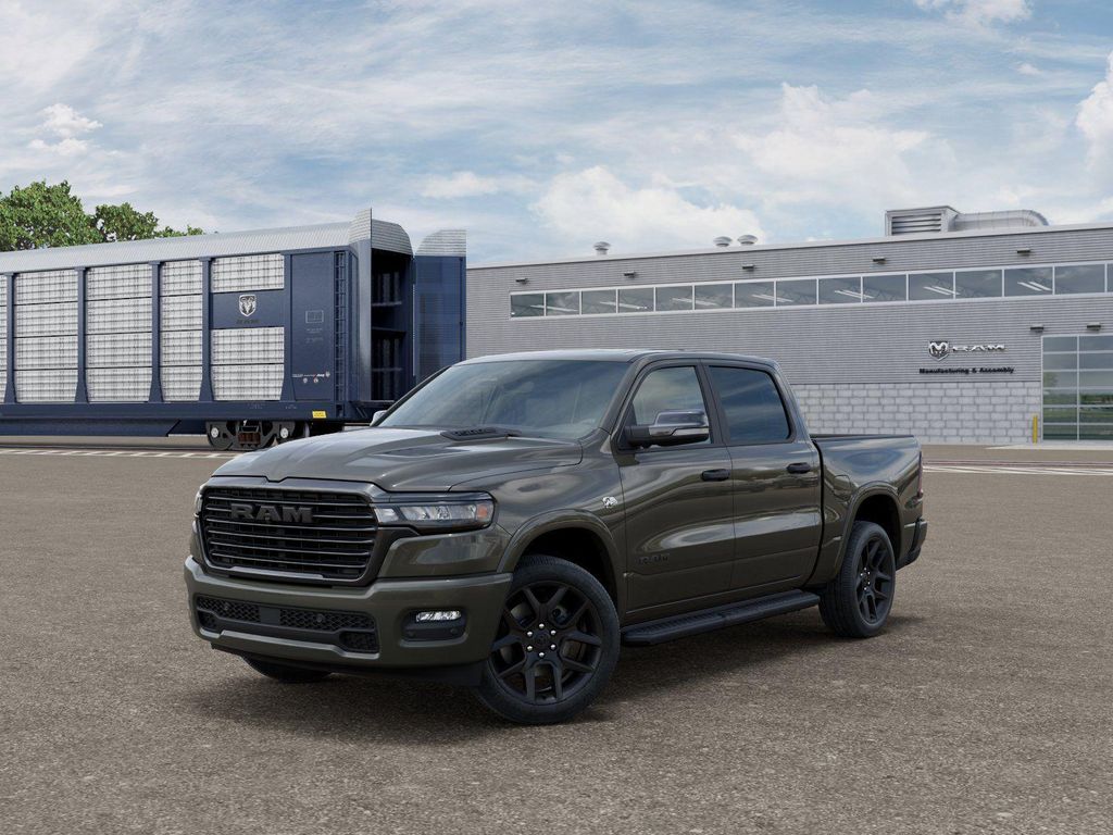 2026 RAM 1500 LARAMIE 照片 2