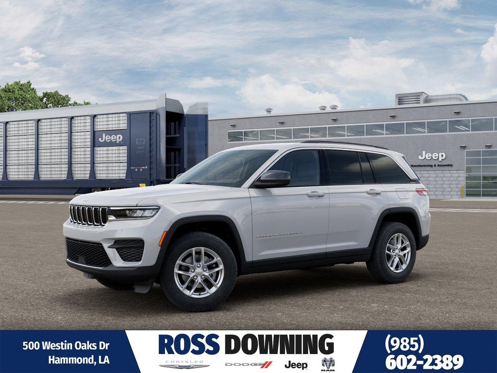 New 2026 Jeep Grand Cherokee Laredo