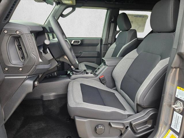 FORD BRONCO - 4
