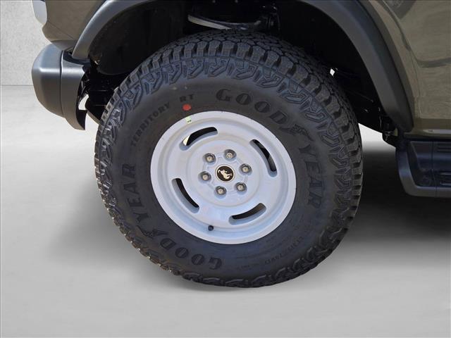 FORD BRONCO HERITAGE EDITION - 10