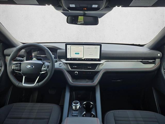 صورة مصغرة 15 لـ 2026 FORD EXPLORER ST-LINE