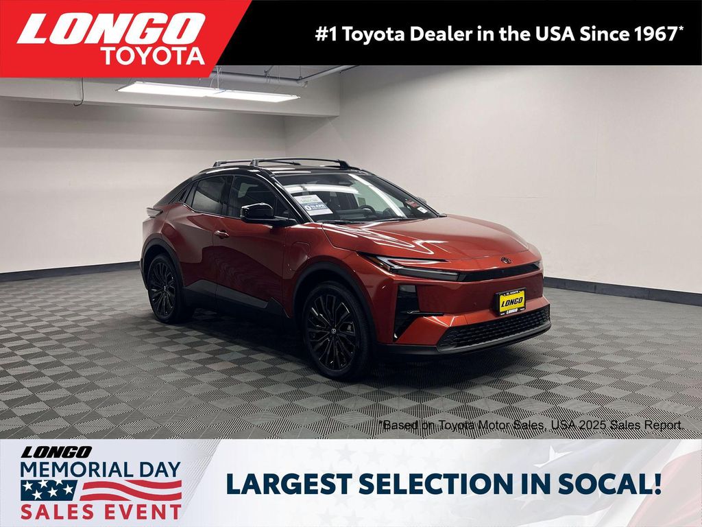 New 2026 Toyota C-HR XSE