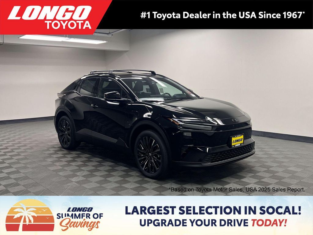 New 2026 Toyota C-HR XSE