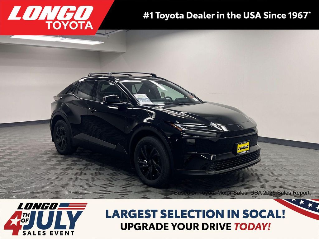 New 2026 Toyota C-HR SE