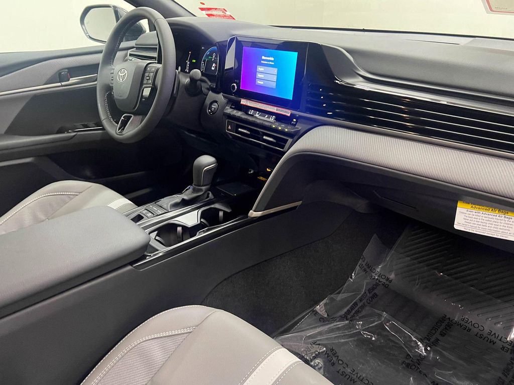 TOYOTA CAMRY - 9