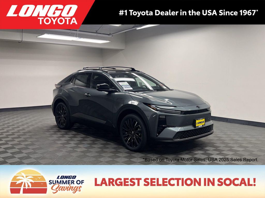 New 2026 Toyota C-HR XSE