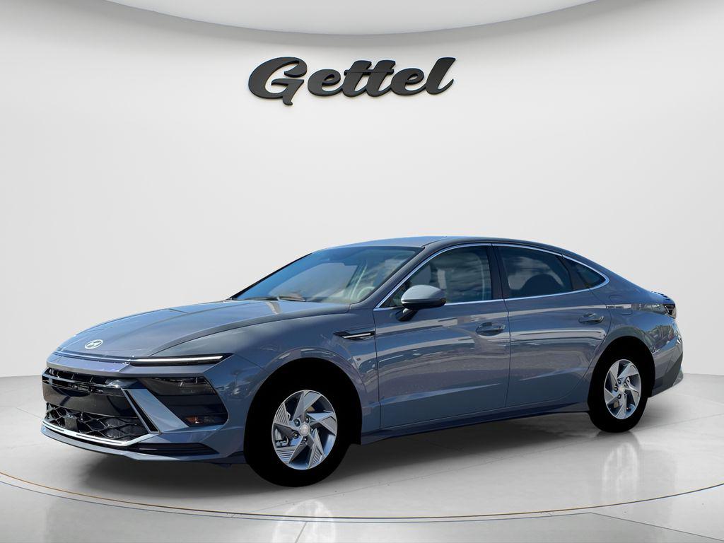 New 2026 Hyundai SONATA SE