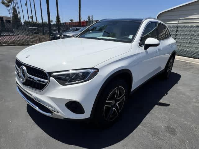 New 2026 Mercedes-Benz GLC 300 Base
