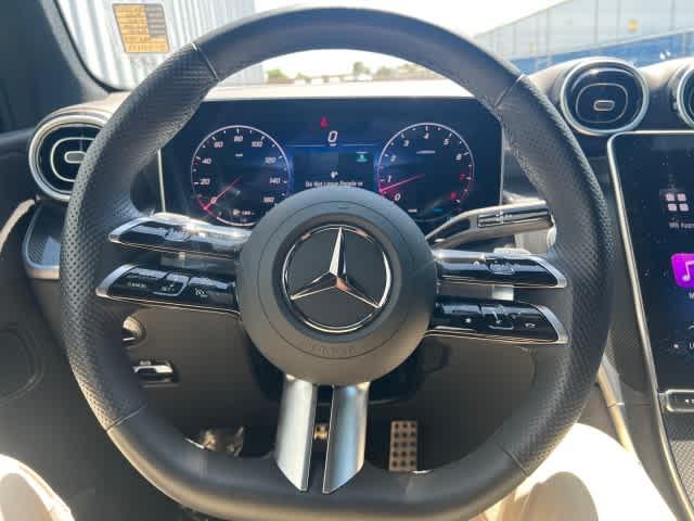 2026 Mercedes-BENZ GLC — миниатюра 24