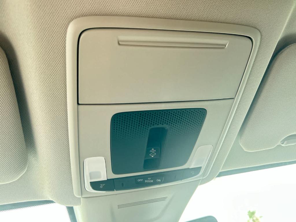 صورة مصغرة 17 لـ 2026 Honda CR-V EX-L