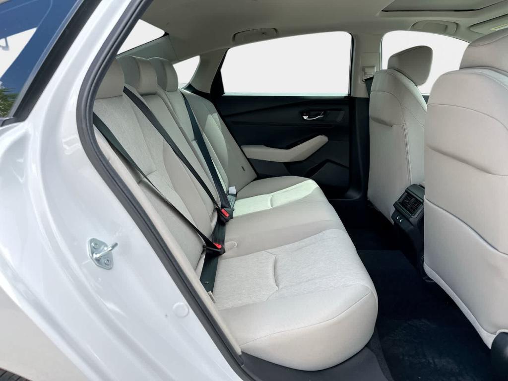 صورة مصغرة 13 لـ 2026 Honda ACCORD SE