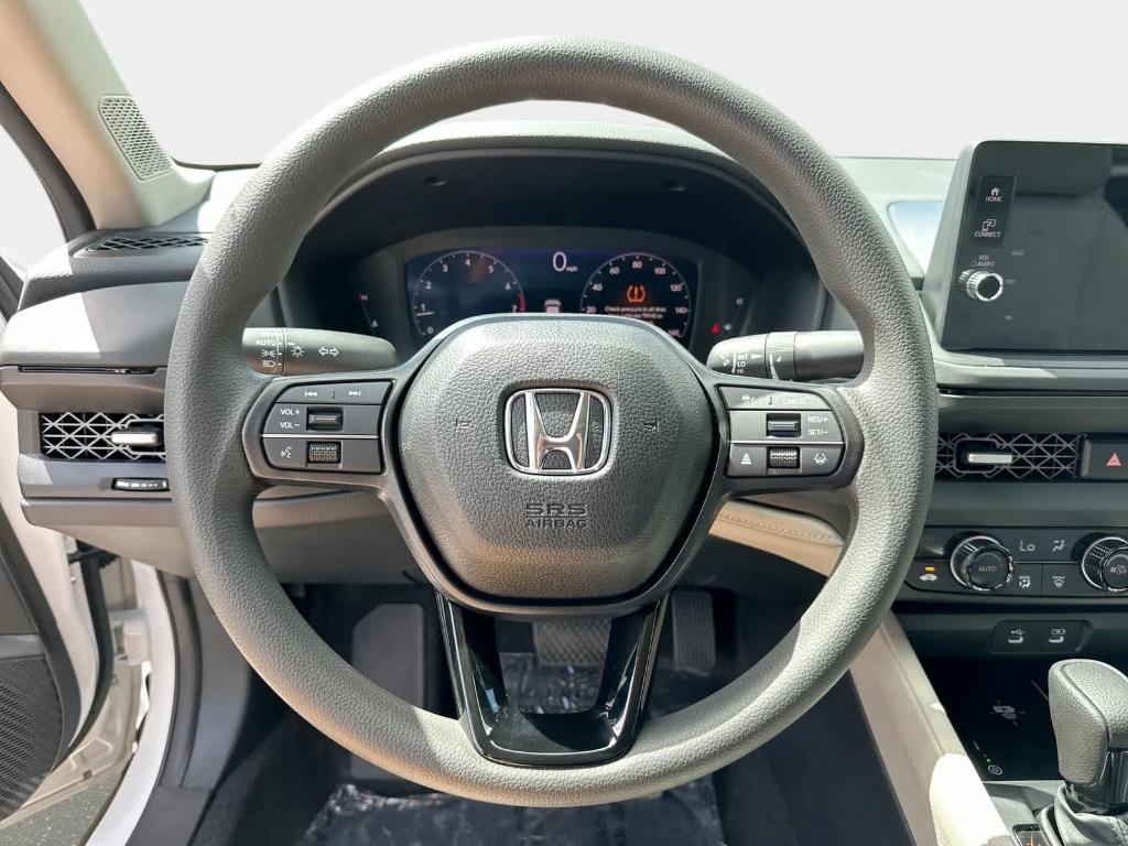 صورة مصغرة 16 لـ 2026 Honda ACCORD SE