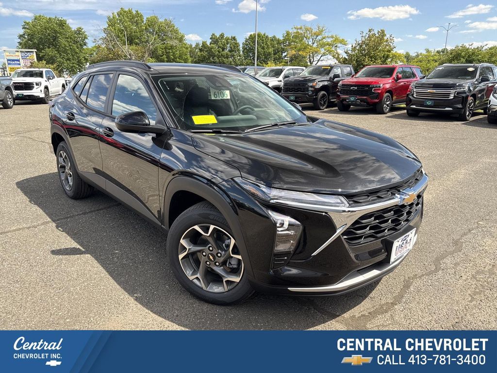 New 2026 Chevrolet Trax LT