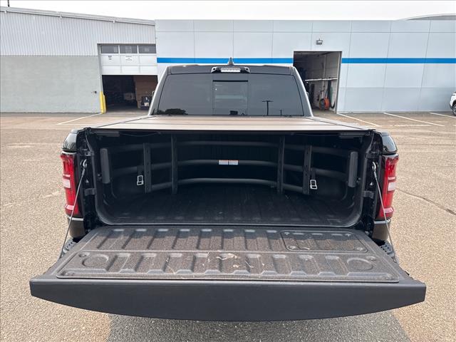 صورة 10 لـ 2025 RAM 1500 REBEL