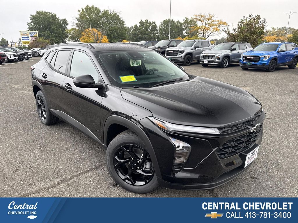 New 2026 Chevrolet Trax LT