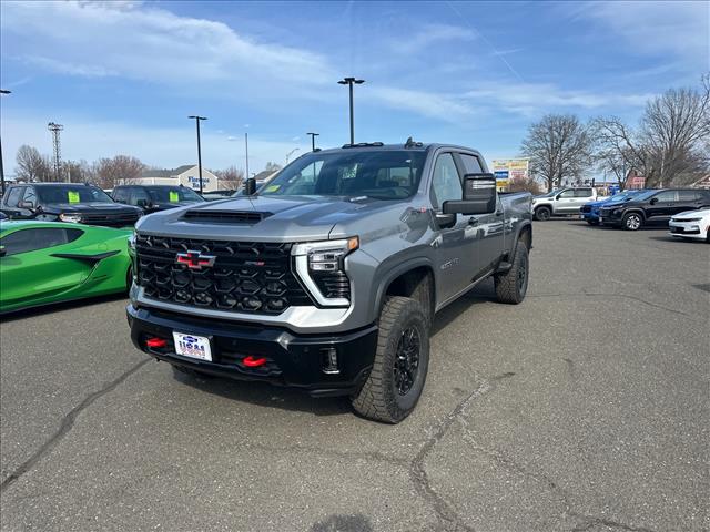 New 2026 Chevrolet Silverado 2500 Crew Cab, Standard Bed, XR2, 4WD