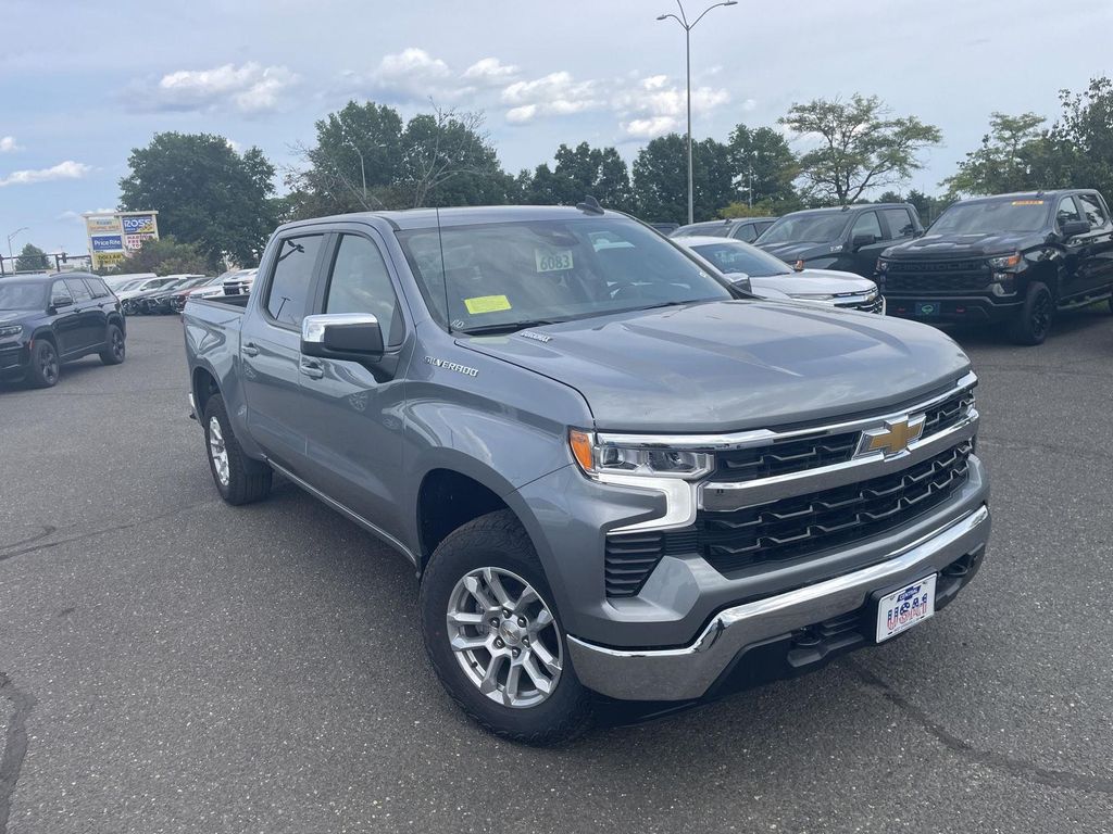 New 2026 Chevrolet Silverado 1500 LT