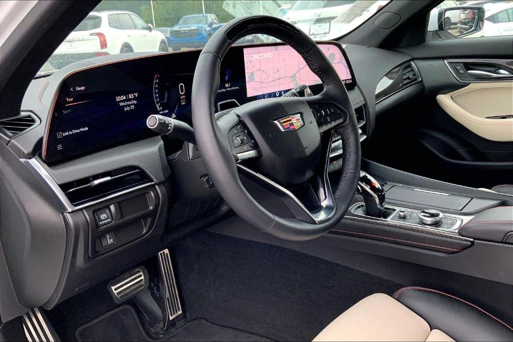 2026 Cadillac CT5 SPORT AWD — фото 7