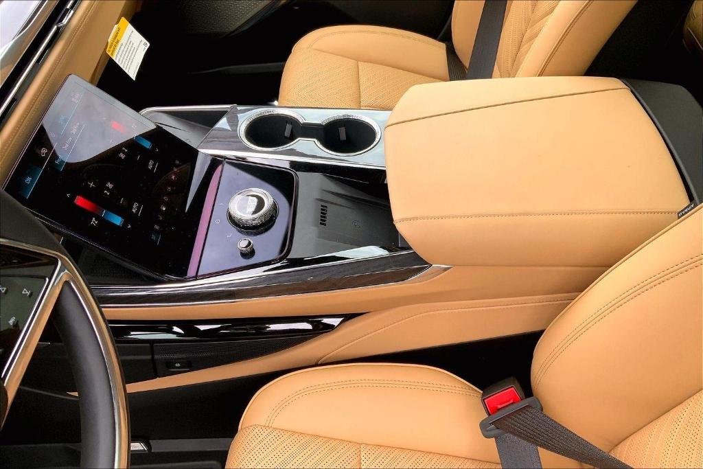 صورة 8 لـ 2026 Cadillac ESCALADE IQL PREMIUM SPORT