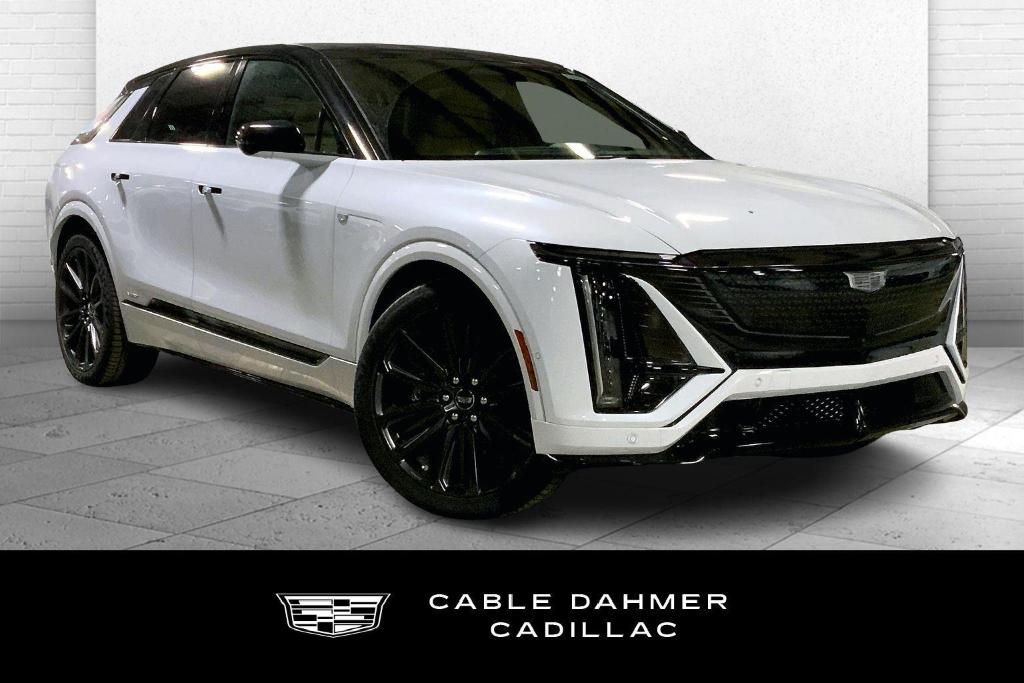 New 2026 Cadillac LYRIQ V Premium