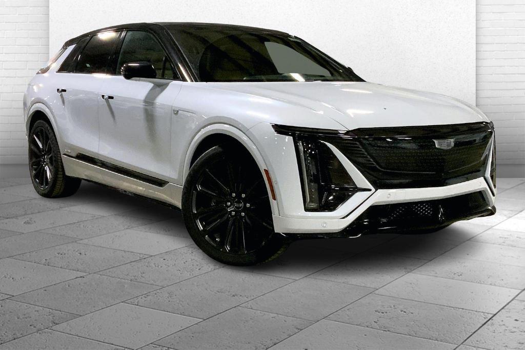 New 2026 Cadillac LYRIQ V Premium