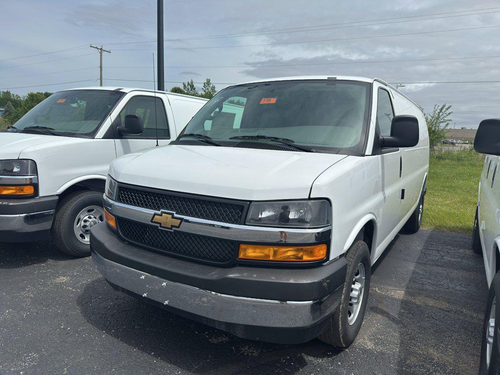 New 2026 Chevrolet Express 3500 3500 Extended Wheelbase, WT, RWD