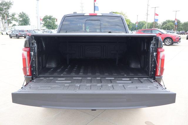 صورة مصغرة 30 لـ 2025 FORD F-150 LARIAT