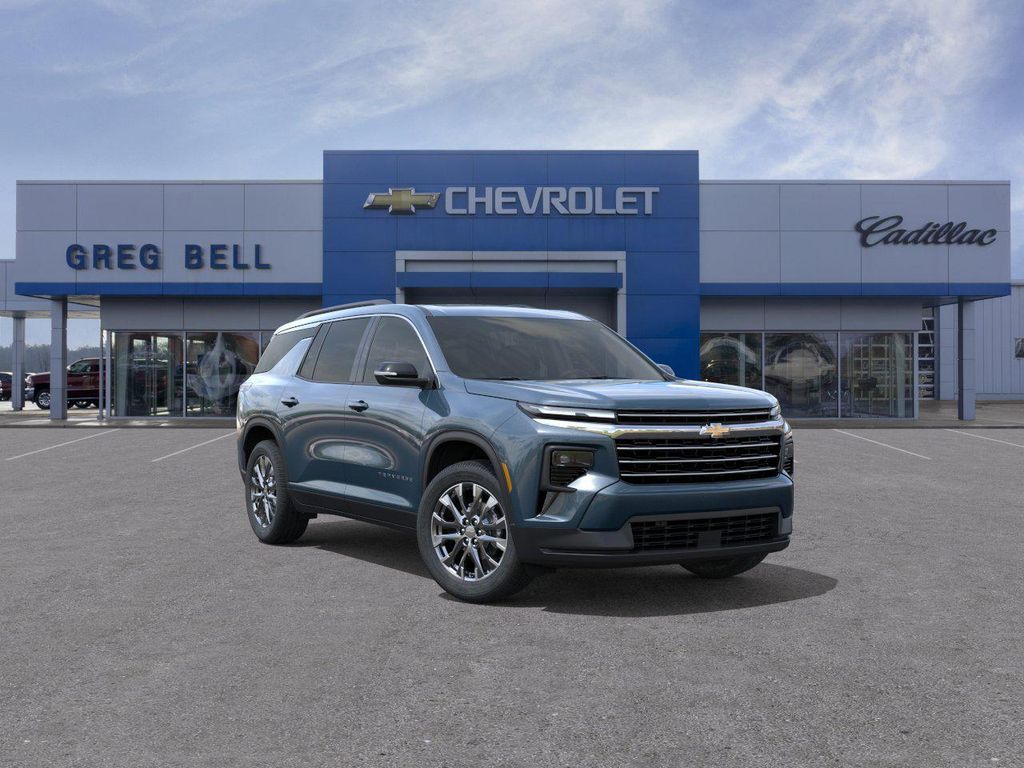New 2026 Chevrolet Traverse LT