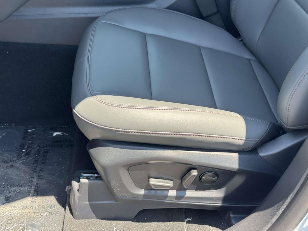 2026 FORD EXPLORER ACTIVE 缩略图 24