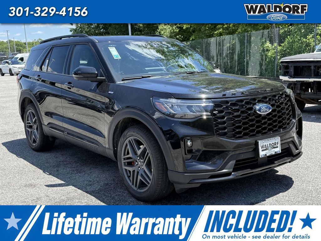 New 2026 Ford Explorer ST-Line