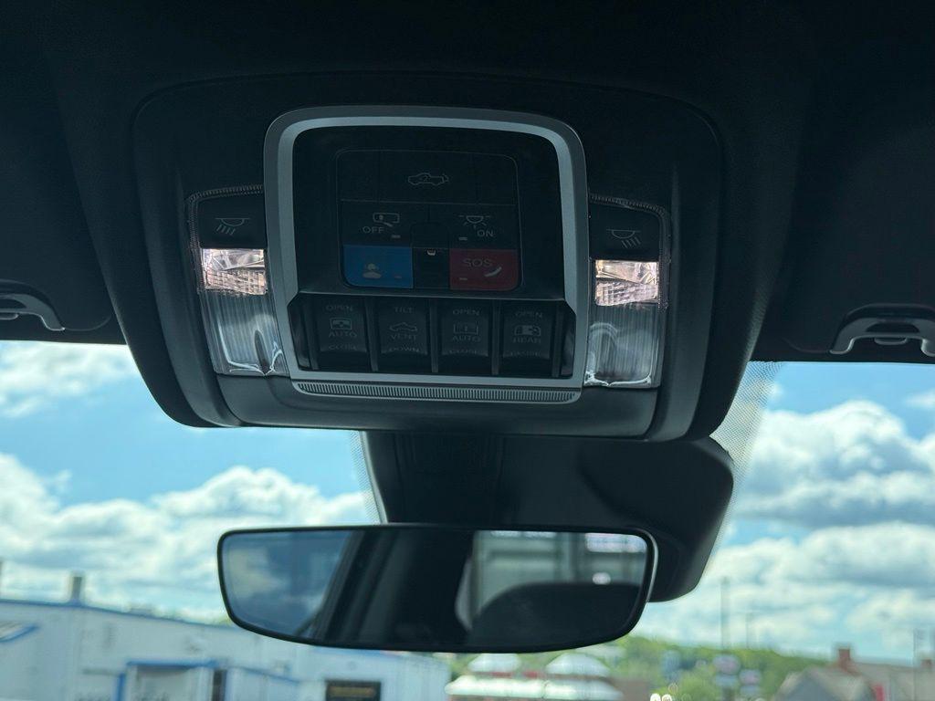 2026 RAM 1500 BIG HORN/LONE STAR — миниатюра 14