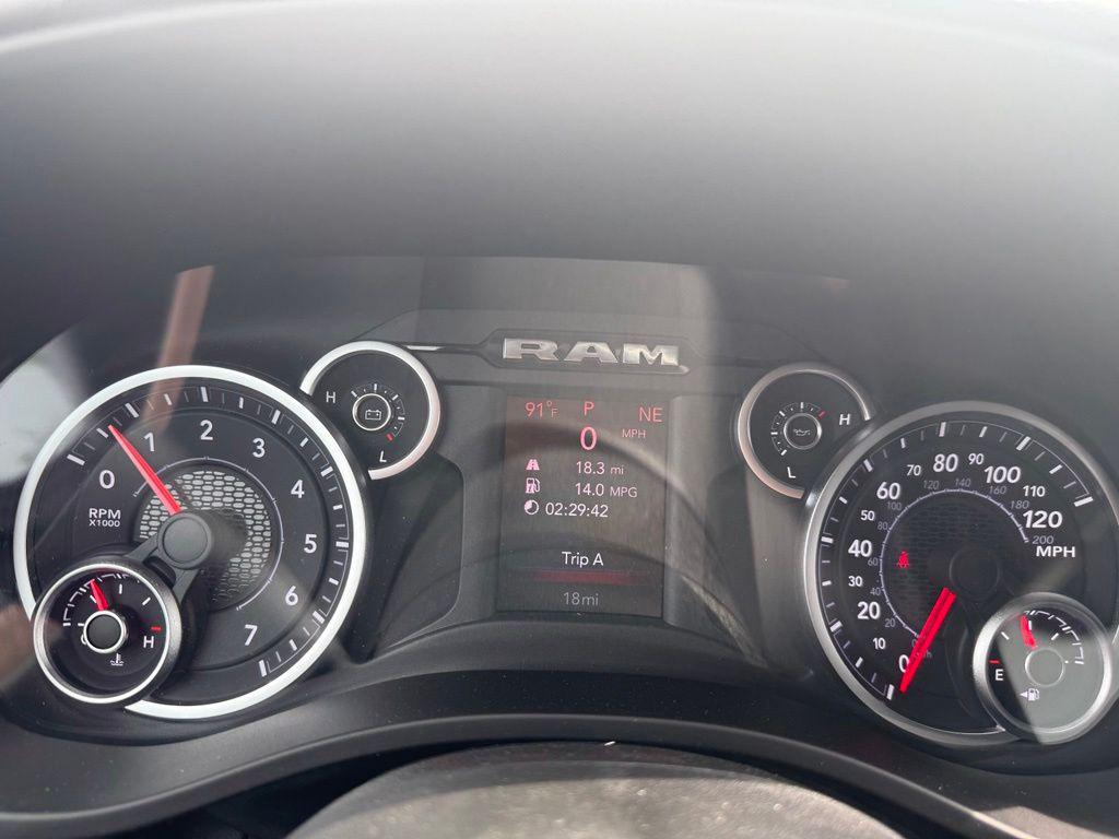 2026 RAM 1500 EXPRESS — миниатюра 24