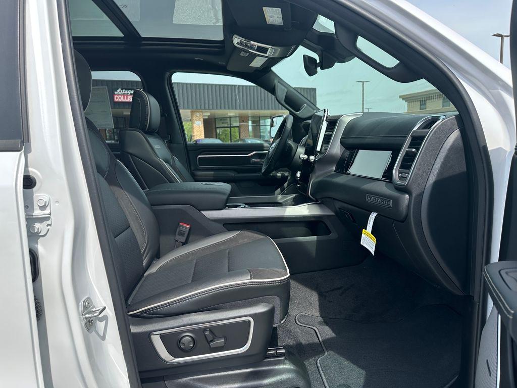 2026 RAM 1500 LARAMIE — миниатюра 21